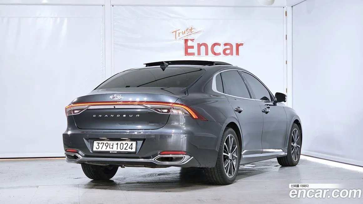 Hyundai Grandeur 2022 из KR, фото 2