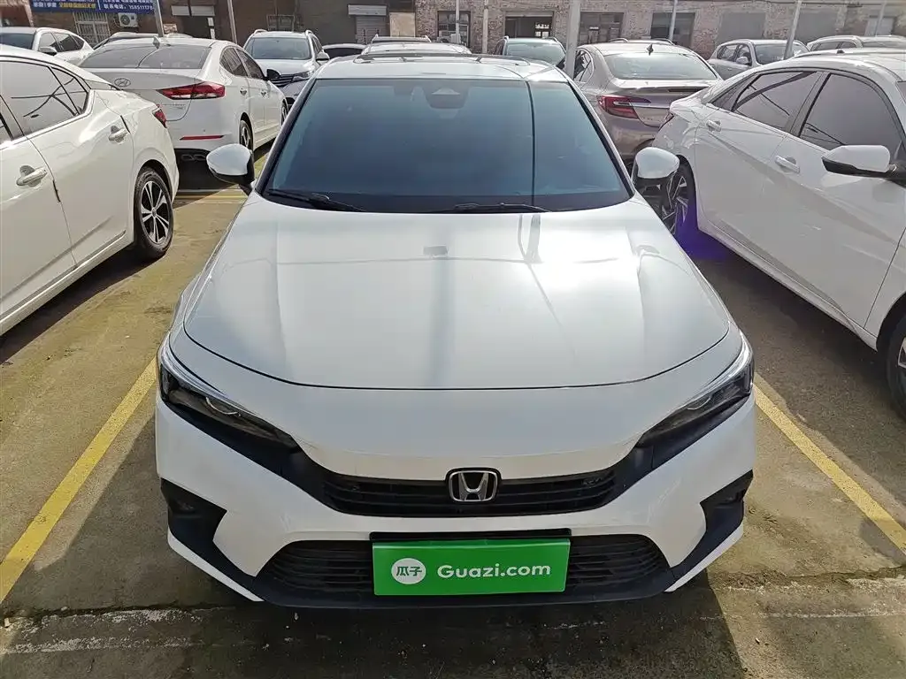 Honda Civic 2024 из CN, фото 3