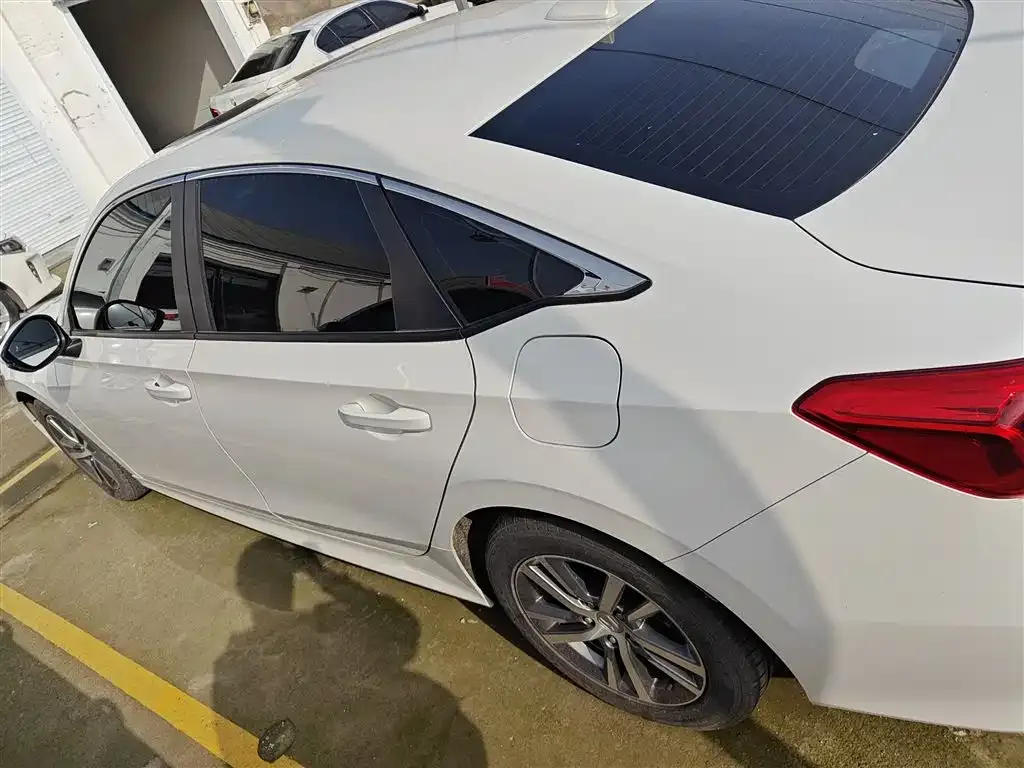 Honda Civic 2024 из CN, фото 5