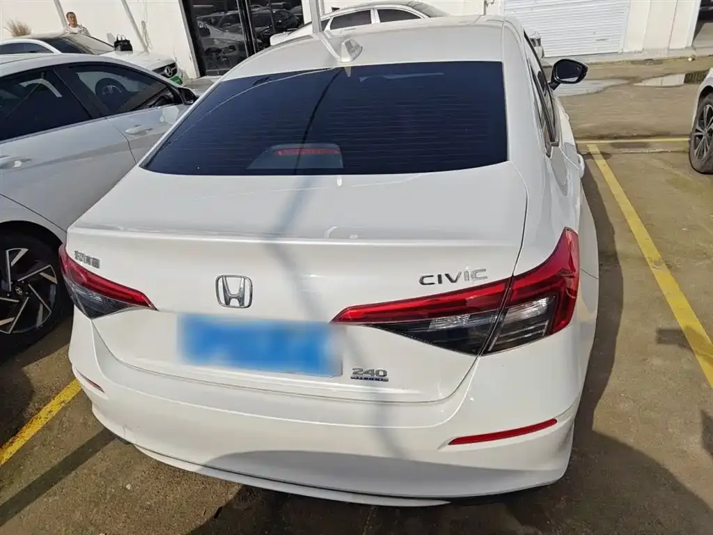 Honda Civic 2024 из CN, фото 6