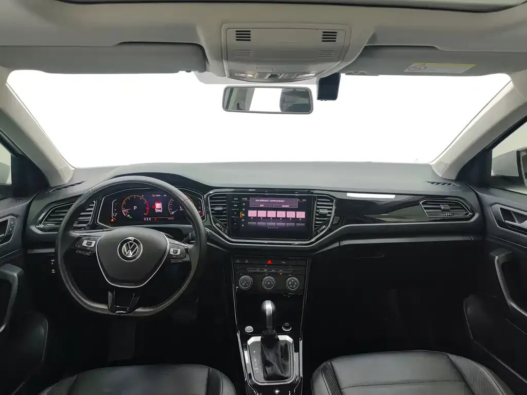 Volkswagen T-Roc 2022 из CN, фото 9