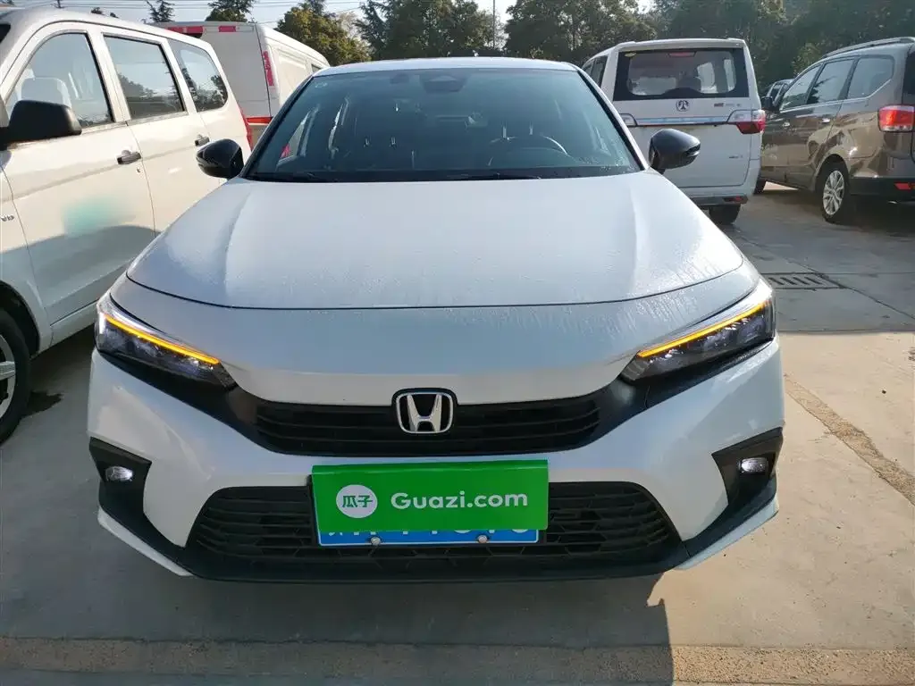 Honda Civic 2023 из CN, фото 3