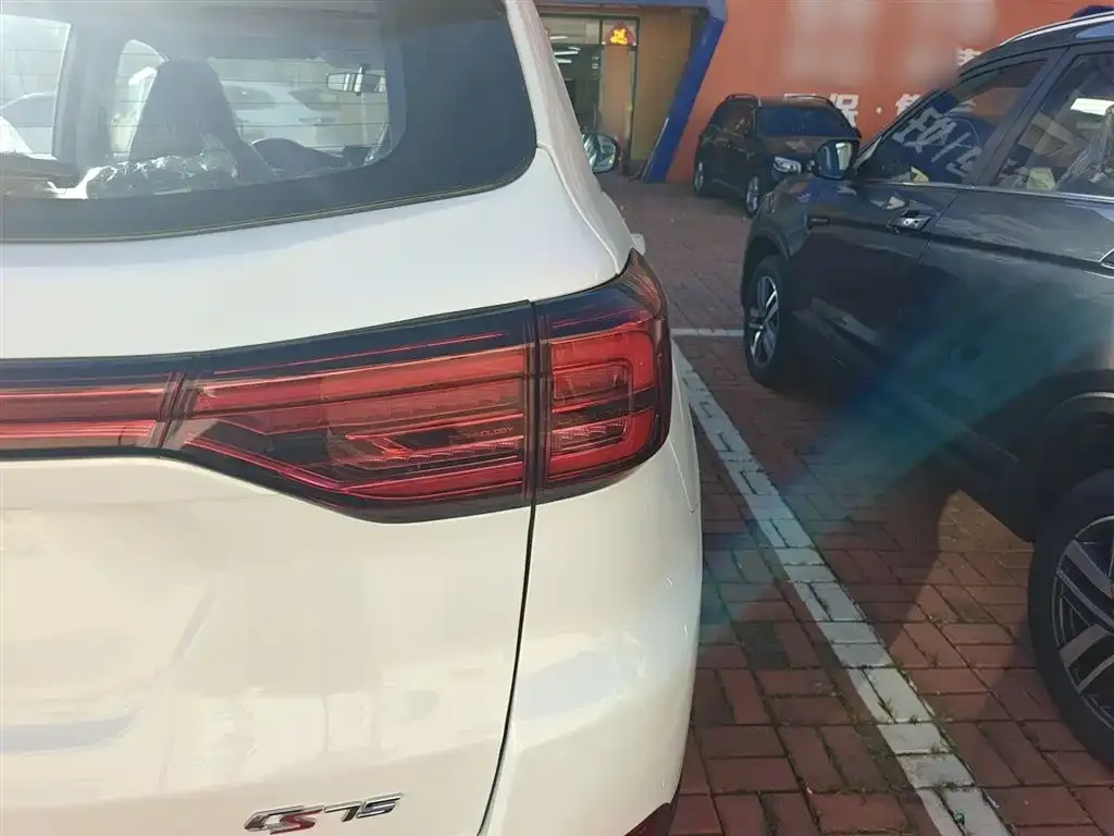 Changan CS75 2025 из CN, фото 8