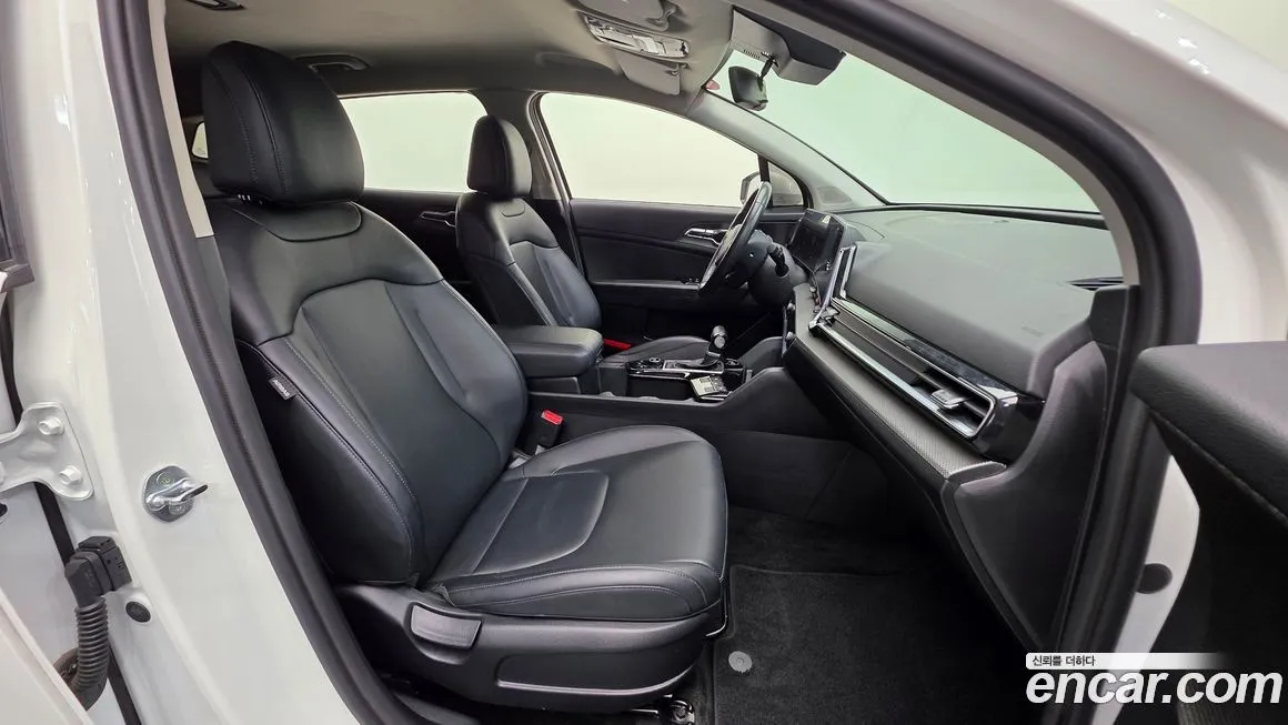 Kia Sportage — фото 10