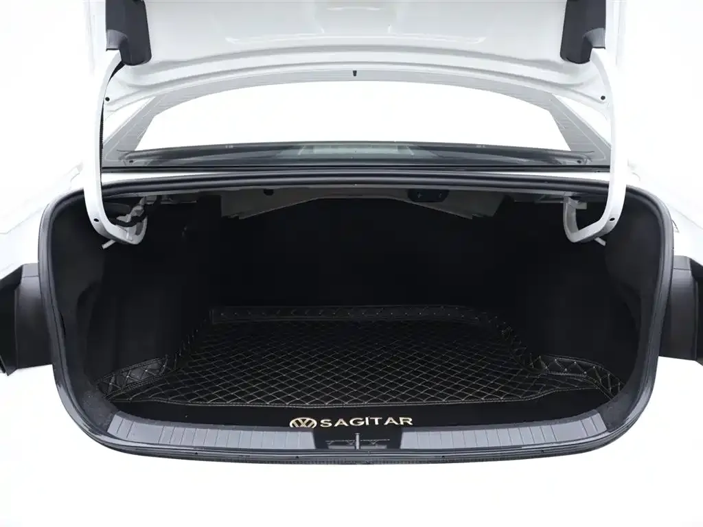 Volkswagen Sagitar 2022 из CN, фото 8