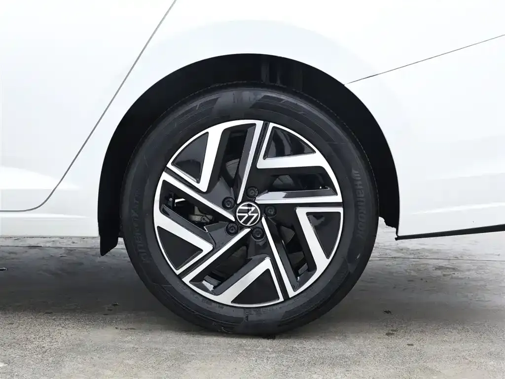 Volkswagen Sagitar 2022 из CN, фото 9