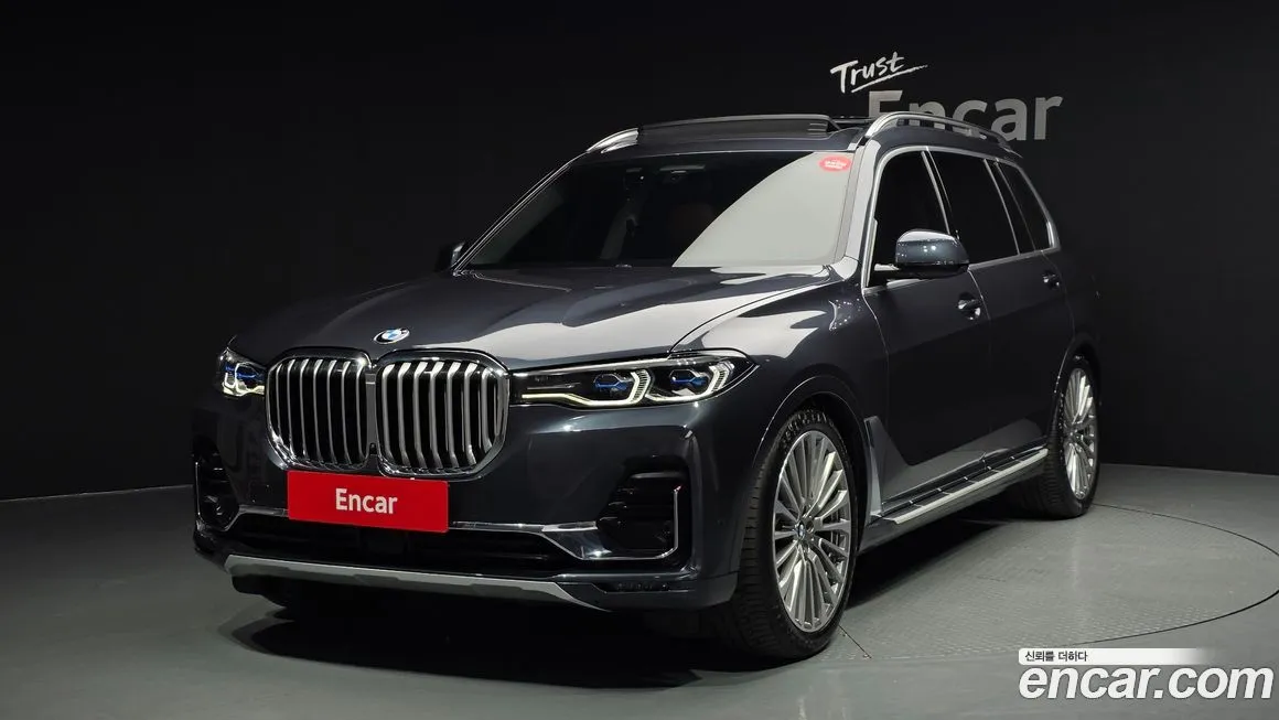 BMW X7 — фото 1