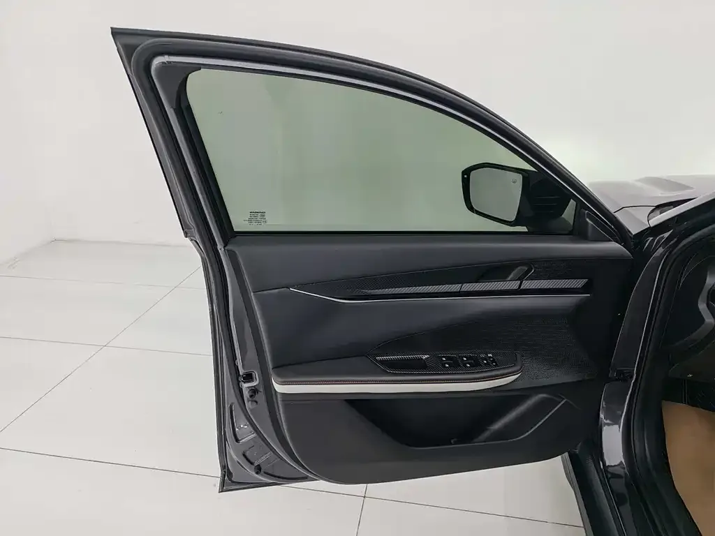 Changan UNI-V 2023 из CN, фото 10
