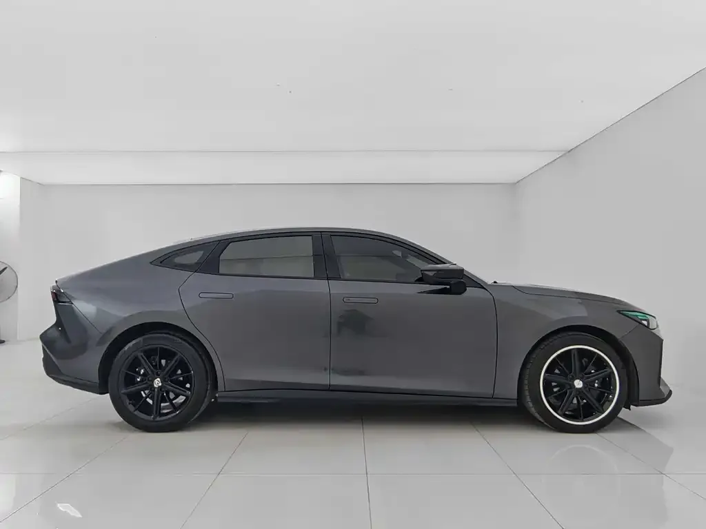 Changan UNI-V 2023 из CN, фото 8