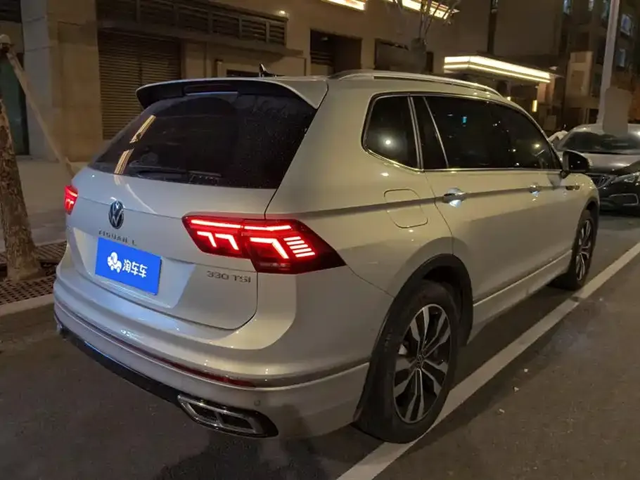 Volkswagen Tiguan L — фото 3