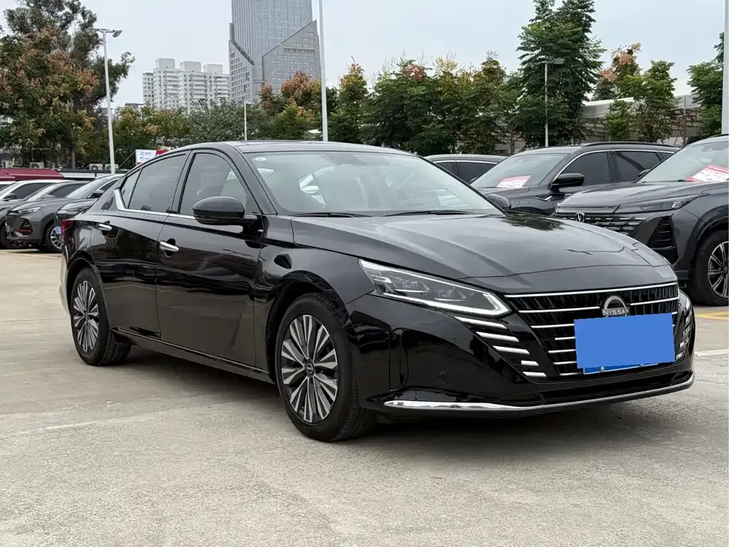 Nissan Teana 2023 из CN, фото 3