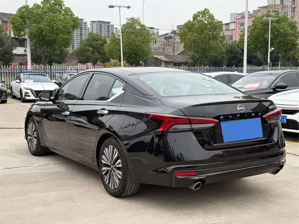 Nissan Teana 2023 из CN, фото 5