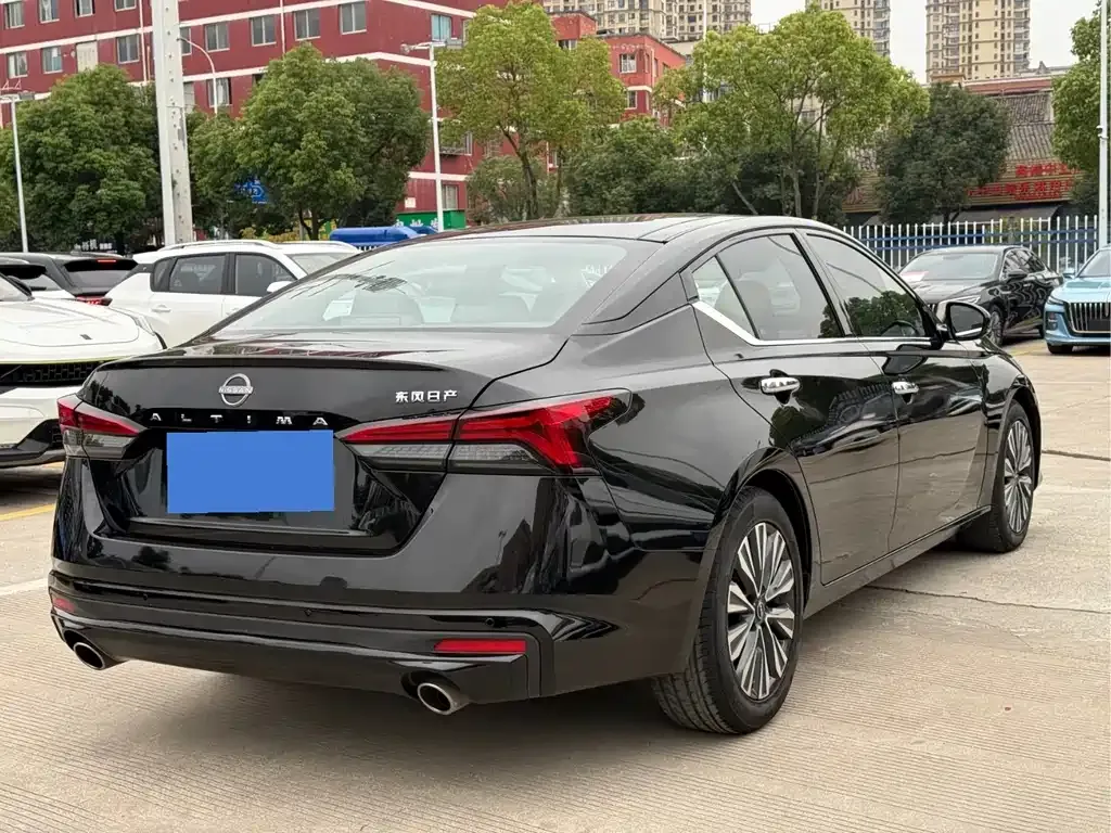 Nissan Teana 2023 из CN, фото 7
