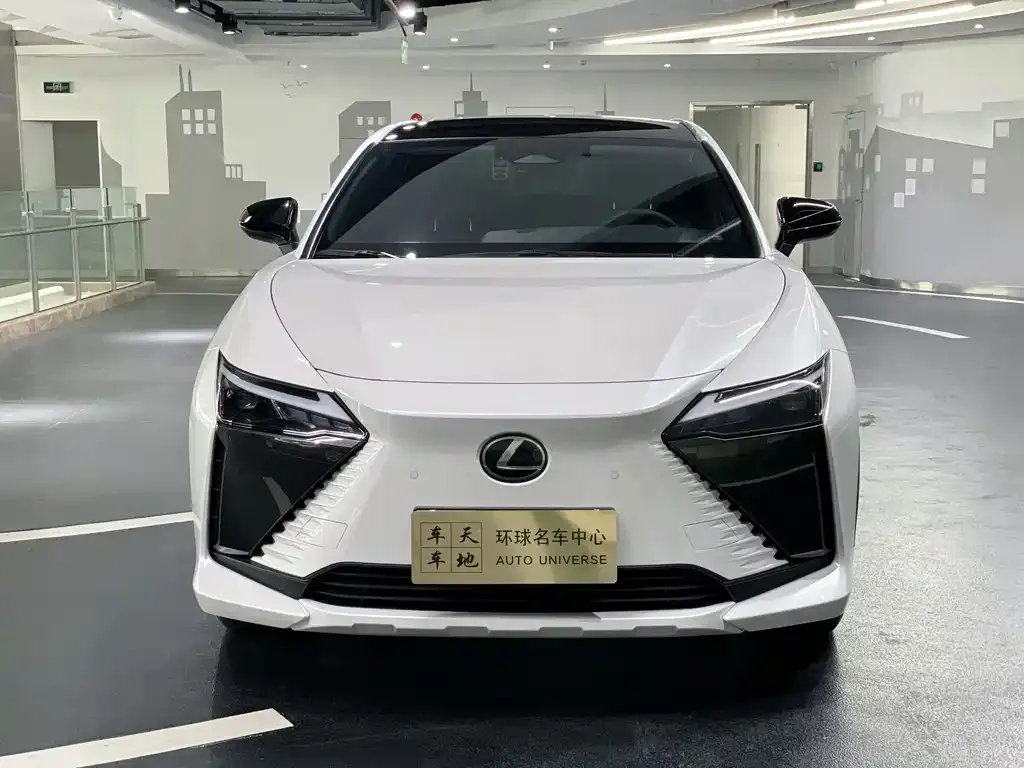Lexus RZ 2023 из CN, фото 2