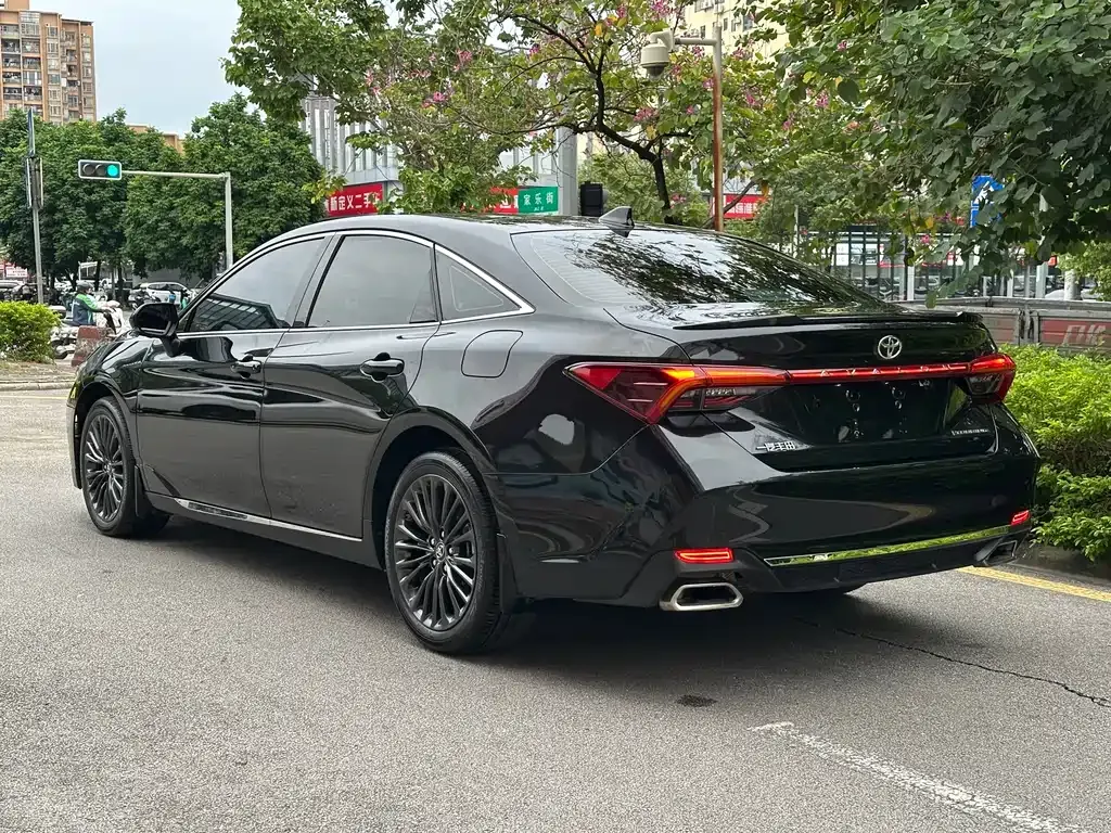 Toyota Avalon 2024 из CN, фото 6