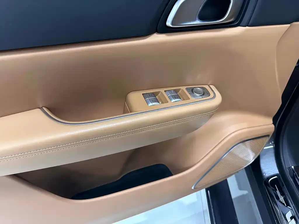 Li Auto ONE 2022 из CN, фото 4