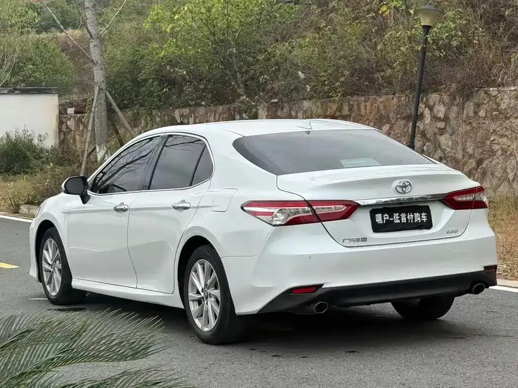 Toyota Camry 2022 из CN, фото 4