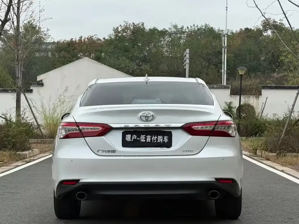 Toyota Camry 2022 из CN, фото 5