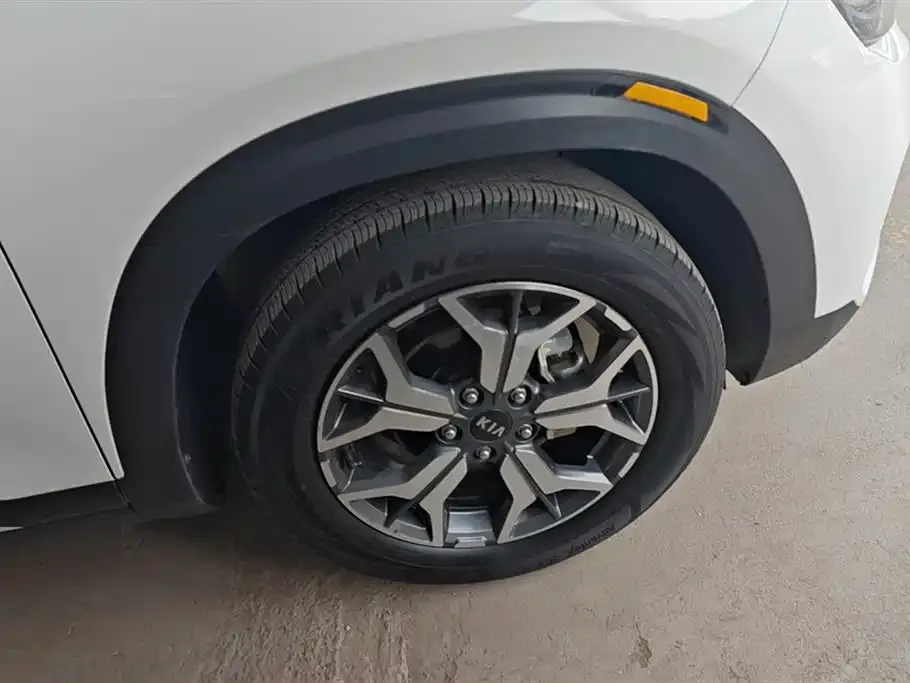 Kia KX3 2021 из CN, фото 6