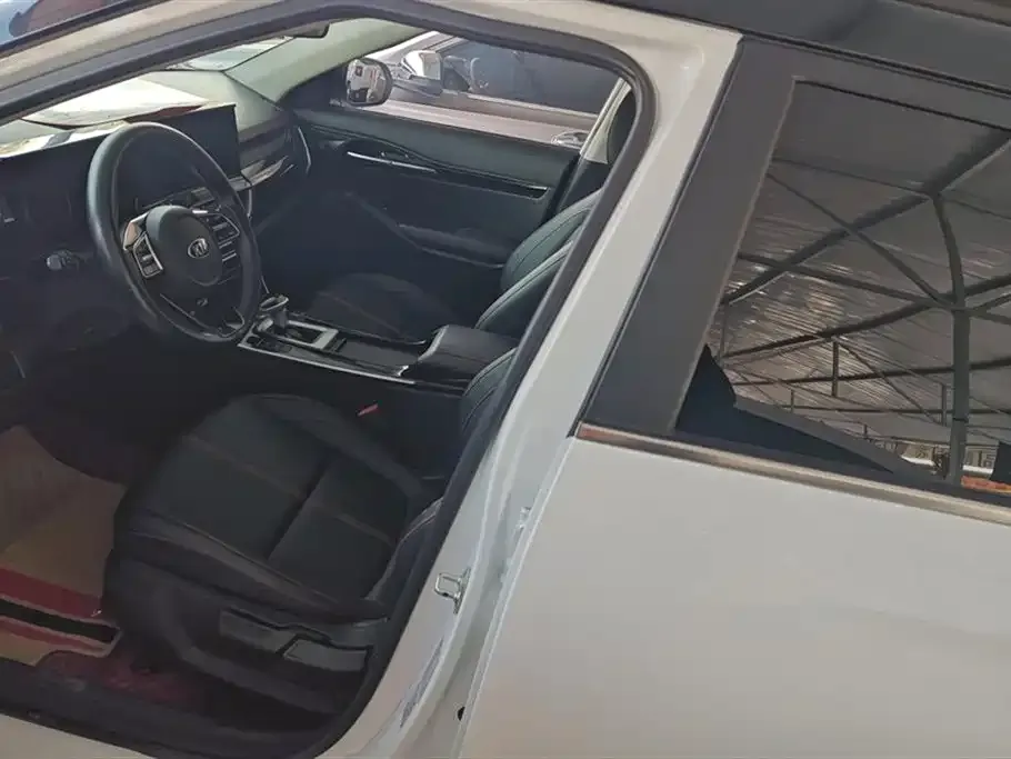 Kia KX3 2021 из CN, фото 9