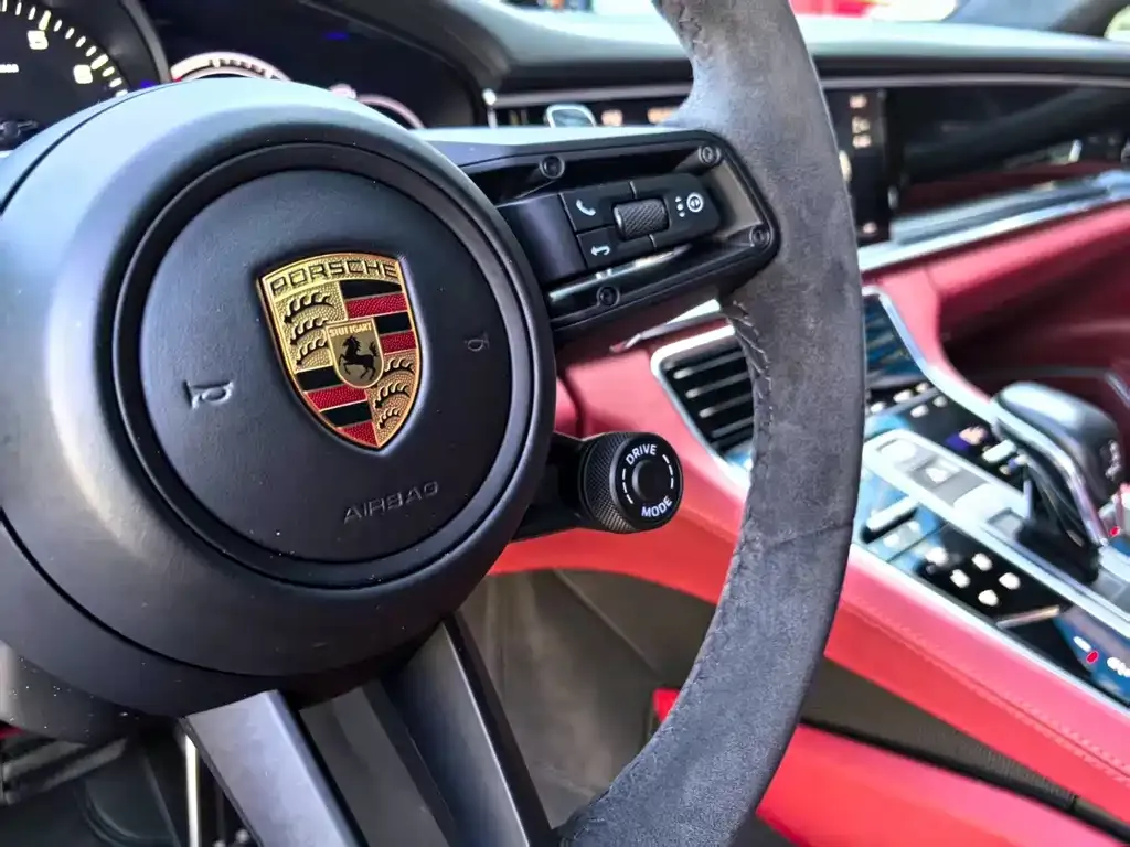 Porsche Panamera 2022 из CN, фото 9