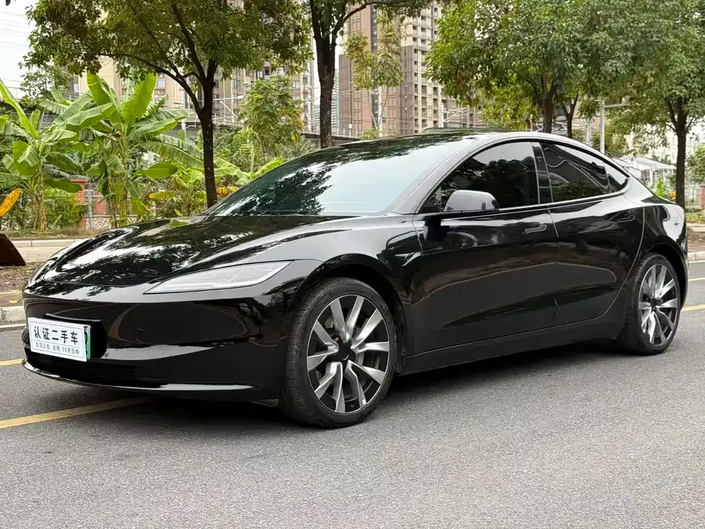 Tesla Model 3 2023 из CN, фото 1