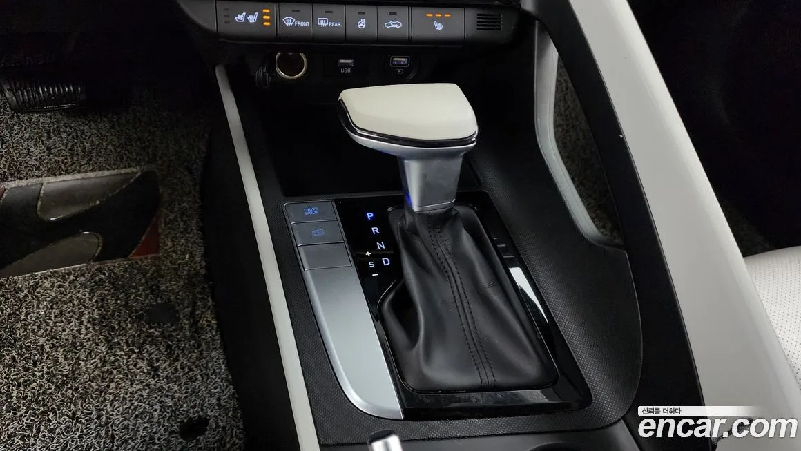 Hyundai AVANTE — фото 9