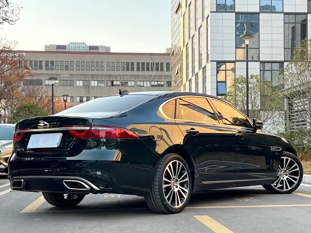Jaguar XFL 2023 из CN, фото 4