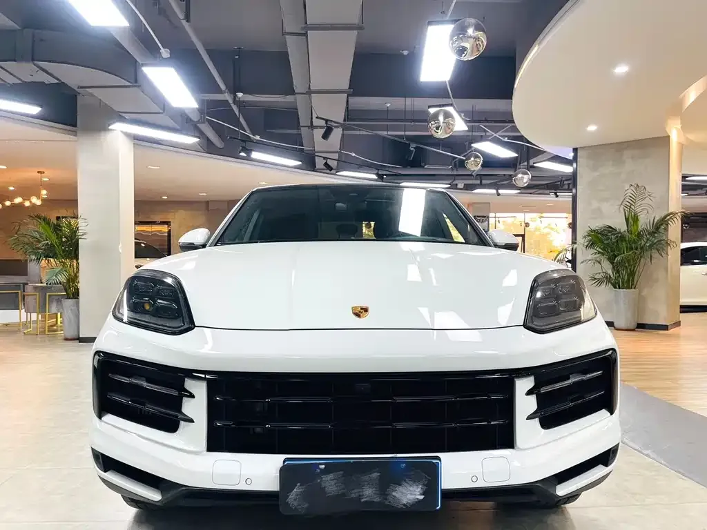 Porsche Cayenne 2023 из CN, фото 3