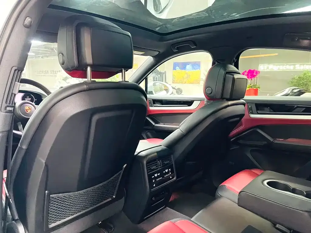 Porsche Cayenne 2023 из CN, фото 9