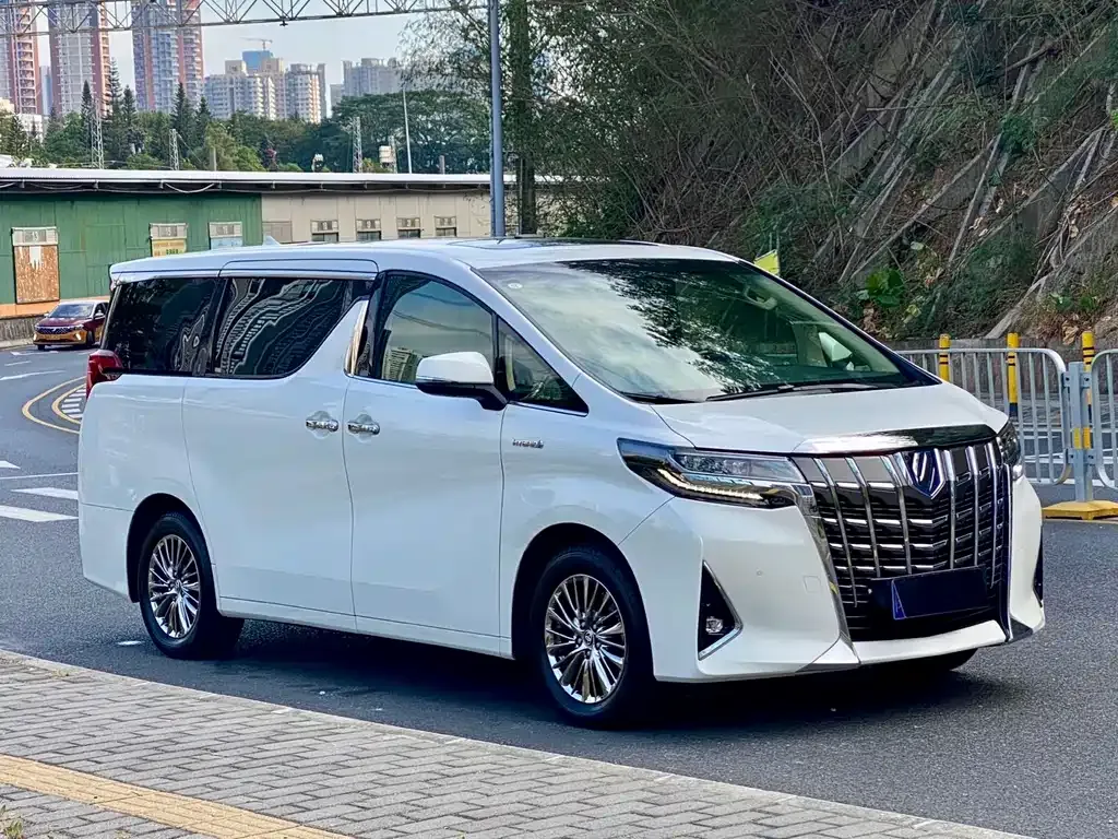 Toyota Alphard 2021 из CN, фото 3