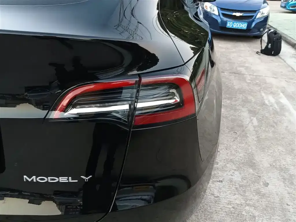 Tesla Model Y 2021 из CN, фото 8