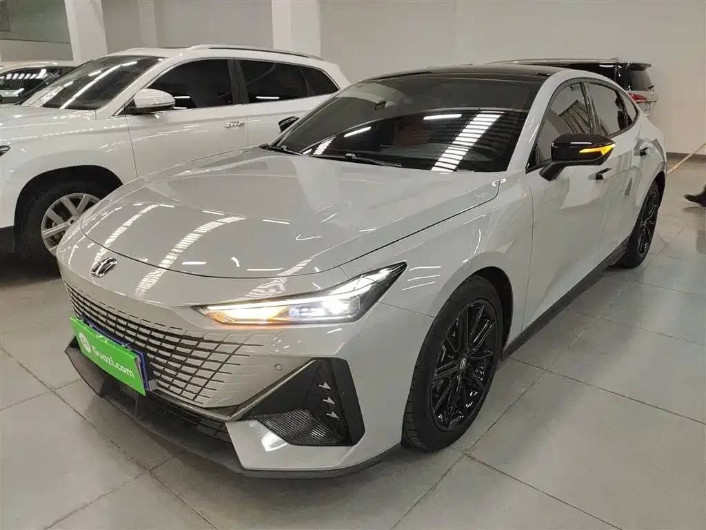Changan UNI-V 2023 из CN, фото 2