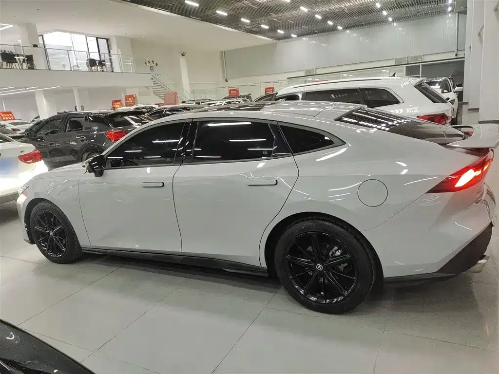 Changan UNI-V 2023 из CN, фото 5
