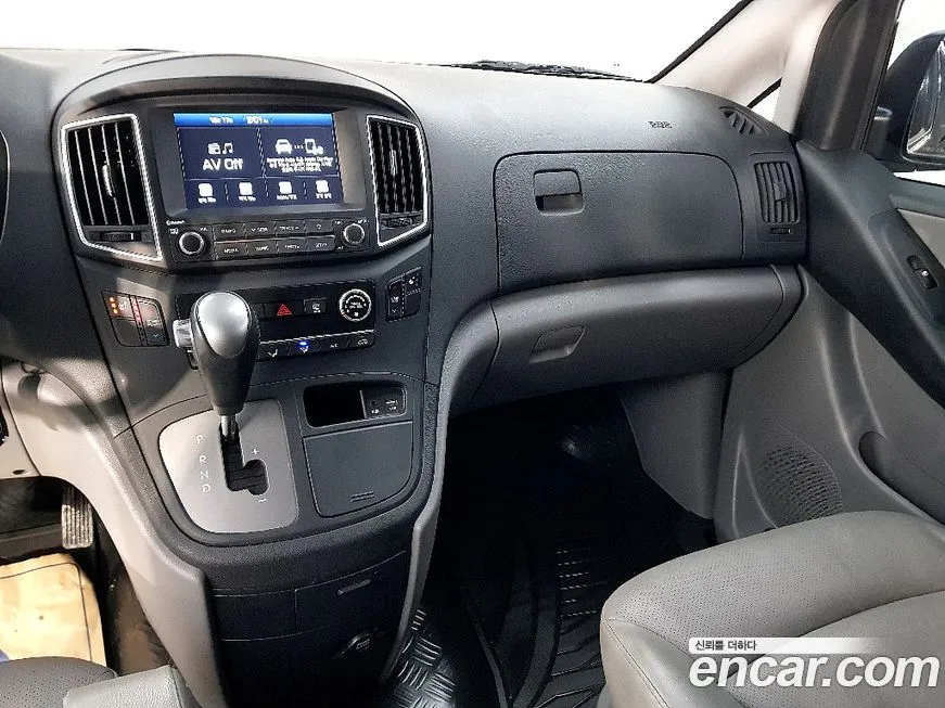 Hyundai Starex 2021 из KR, фото 9