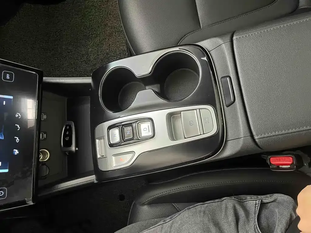 Hyundai Tucson 2021 из CN, фото 10