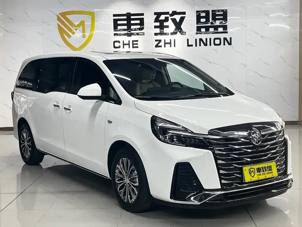 Buick GL8 2024 из CN, фото 3