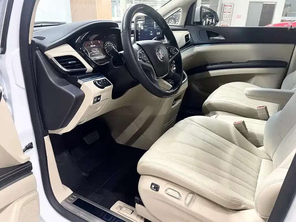 Buick GL8 2024 из CN, фото 7