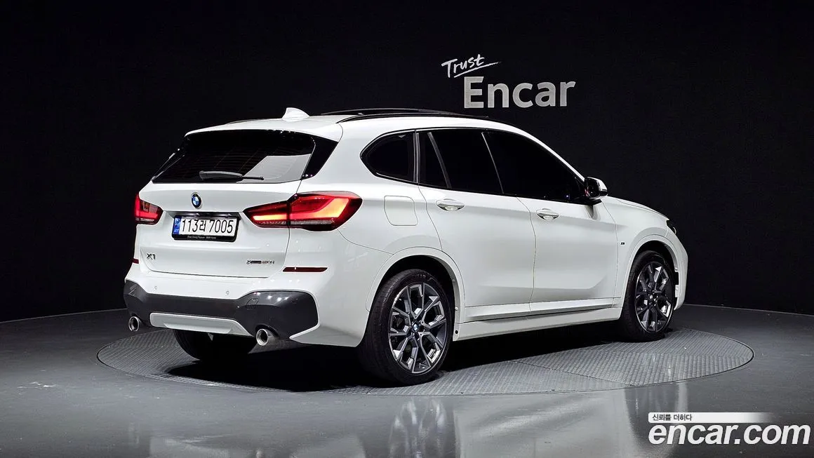 BMW X1 — фото 2