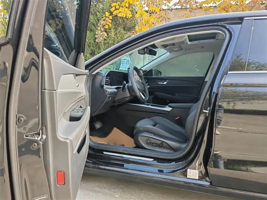 Volkswagen Passat 2025 из CN, фото 8