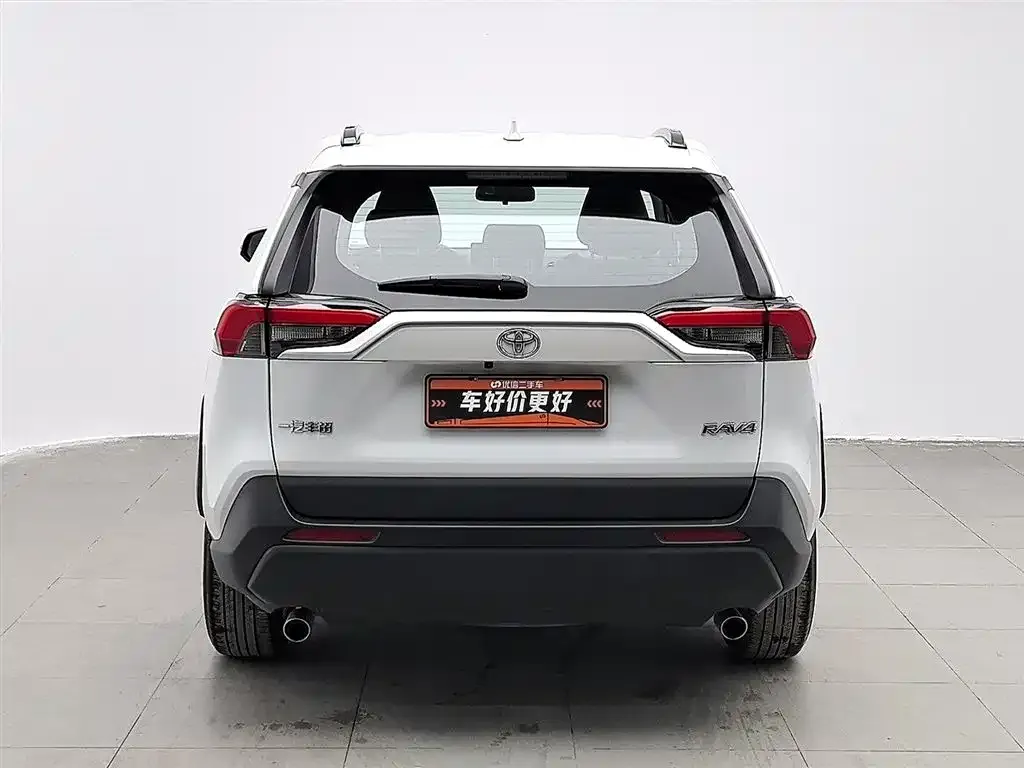 Toyota RAV4 2024 из CN, фото 4