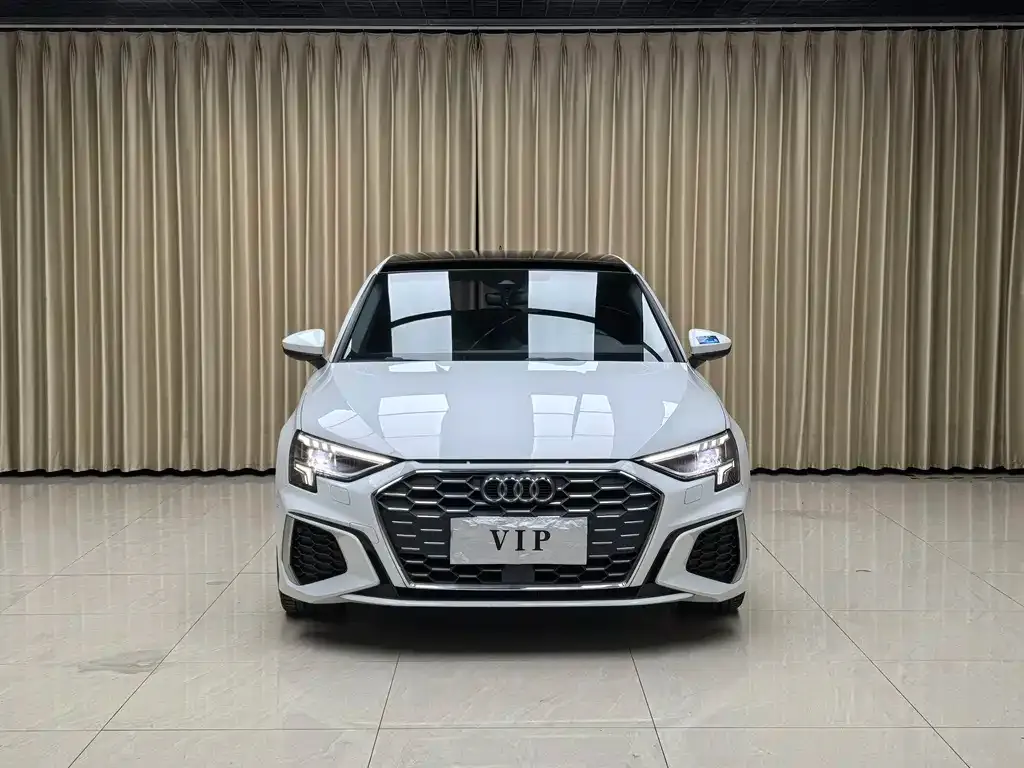Audi A3 2021 из CN, фото 2