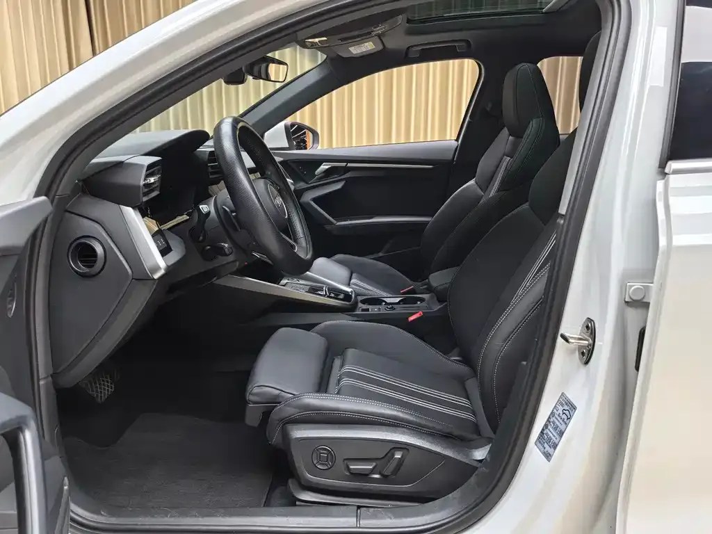 Audi A3 2021 из CN, фото 4