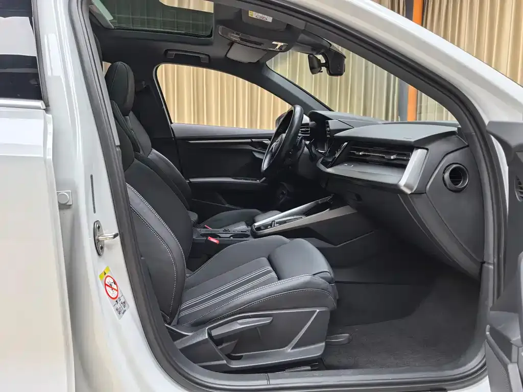 Audi A3 2021 из CN, фото 5