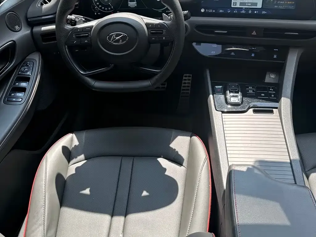 Hyundai Sonata 2021 из CN, фото 4