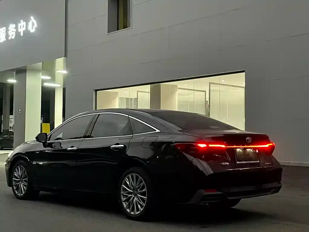Toyota Avalon 2024 из CN, фото 10