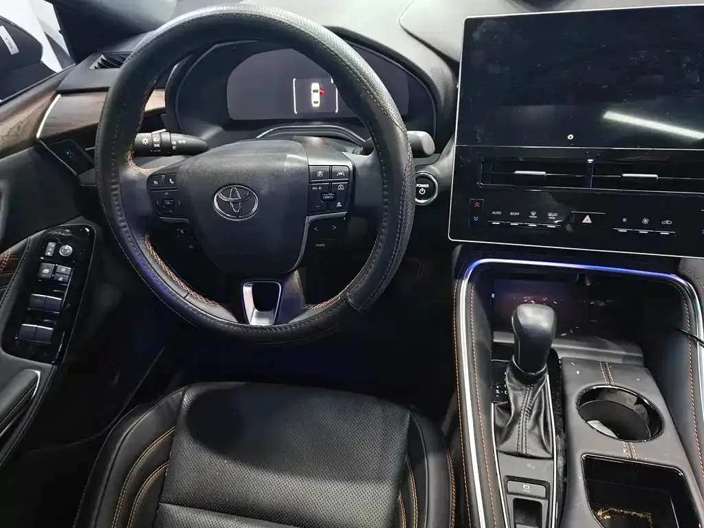 Toyota Avalon 2024 из CN, фото 6