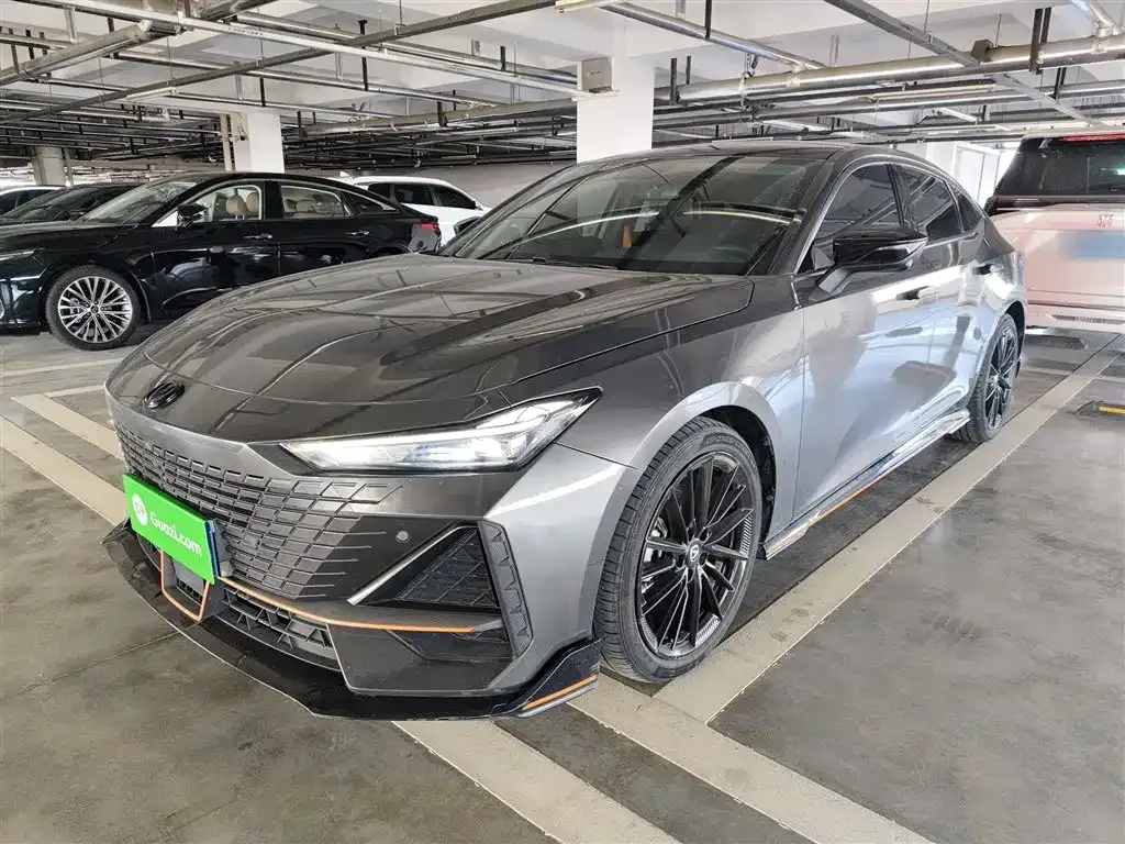 Changan UNI-V 2023 из CN, фото 2