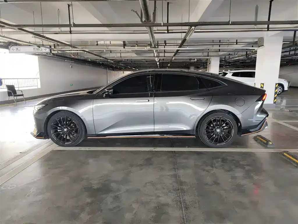 Changan UNI-V 2023 из CN, фото 5