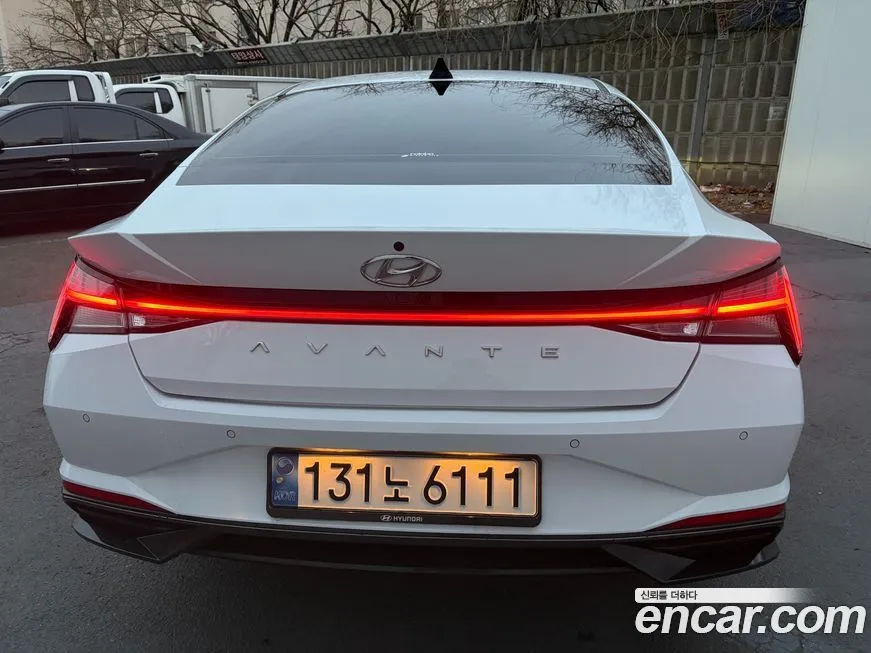 Hyundai AVANTE — фото 4